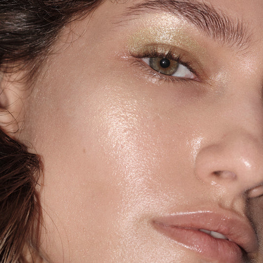 Shimmer Eyeshadow: Moss